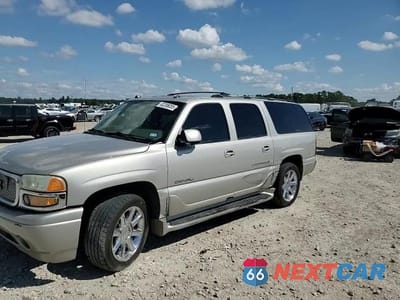 Zdjęcie 14 z 15 samochodu: 2004 GMC YUKON XL DENALI VIN:1GKFK66U44J165636 - miniatura