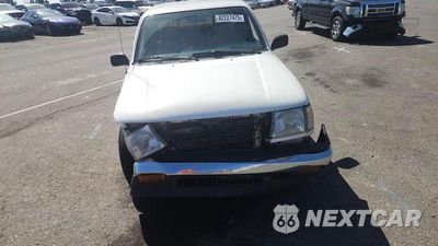 Zdjęcie 13 z 14 samochodu: 1998 TOYOTA TACOMA XTRACAB VIN:4TAVL52N3WZ007916 - miniatura