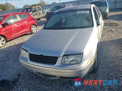 Zdjęcie 13 z 14 samochodu: 2000 VOLKSWAGEN JETTA GLS VIN:3VWSA29M7YM013521 - miniatura