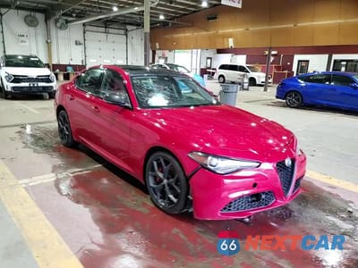Zdjęcie 13 z 13 samochodu: 2020 ALFA ROMEO GIULIA TI VIN:ZARFANBN7L7631987 - miniatura