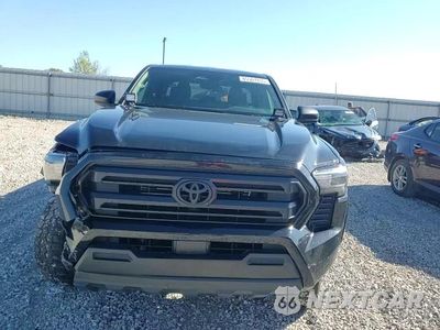 Zdjęcie 13 z 15 samochodu: 2024 TOYOTA TACOMA DOUBLE CAB VIN:3TYKE5JN4RT025032 - miniatura