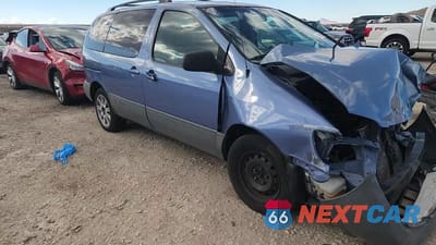 Zdjęcie 14 z 15 samochodu: 2003 TOYOTA SIENNA CE VIN:4T3ZF19C93U527432 - miniatura