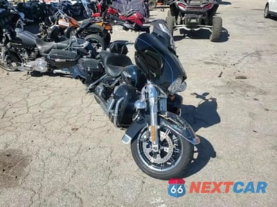 Zdjęcie 9 z 9 samochodu: 2015 HARLEY-DAVIDSON FLHTK SHRINE ULTRA LIMITED VIN:1HD1KNL15FB618796 - miniatura