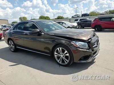 Zdjęcie 13 z 14 samochodu: 2016 MERCEDES-BENZ C 300 VIN:55SWF4JB0GU167050 - miniatura