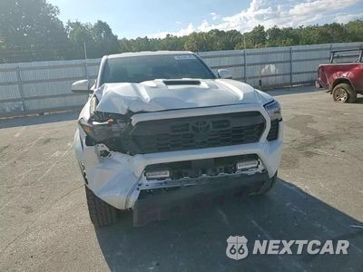 Zdjęcie 13 z 15 samochodu: 2024 TOYOTA TACOMA DOUBLE CAB VIN:3TYLB5JN8RT024026 - miniatura