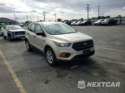 Zdjęcie 14 z 16 samochodu: 2018 FORD ESCAPE S VIN:1FMCU0F79JUA23501 - miniatura