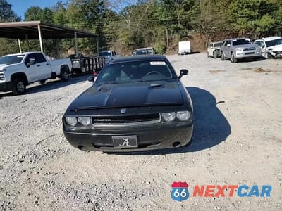 Zdjęcie 13 z 14 samochodu: 2010 DODGE CHALLENGER SE VIN:2B3CJ4DV5AH320713 - miniatura