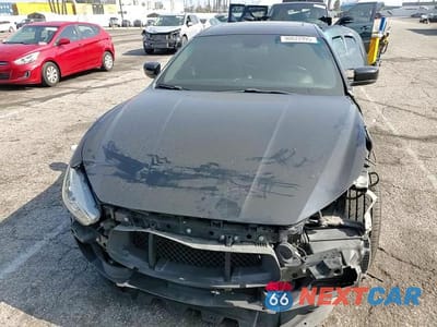 Zdjęcie 14 z 15 samochodu: 2015 MASERATI GHIBLI S VIN:ZAM57RTA6F1151787 - miniatura