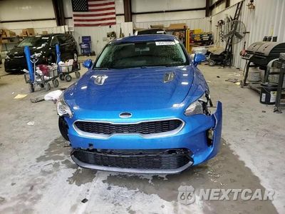 Zdjęcie 13 z 15 samochodu: 2018 KIA STINGER VIN:KNAE15LA6J6031110 - miniatura