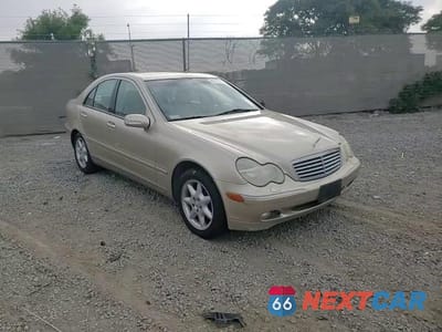 Zdjęcie 13 z 14 samochodu: 2003 MERCEDES-BENZ C 320 4MATIC VIN:WDBRF84J23F340354 - miniatura