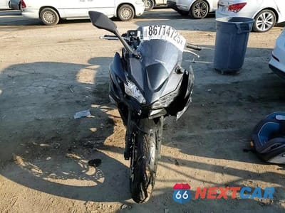 Zdjęcie 10 z 10 samochodu: 2025 KAWASAKI EX650 R VIN:ML5EXER17SDAF8668 - miniatura