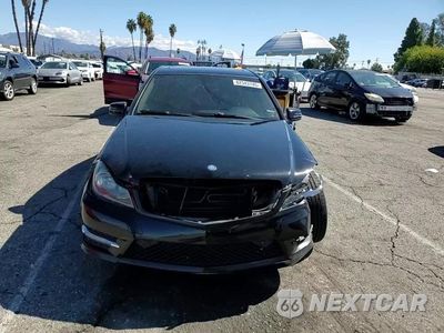 Zdjęcie 13 z 14 samochodu: 2013 MERCEDES-BENZ C 250 VIN:WDDGF4HB9DR249561 - miniatura