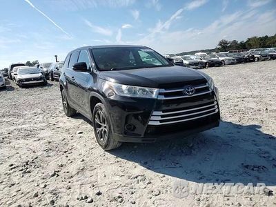 Zdjęcie 14 z 15 samochodu: 2019 TOYOTA HIGHLANDER LE VIN:5TDZARFH0KS048183 - miniatura