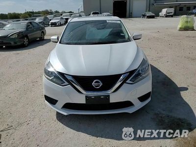 Zdjęcie 13 z 15 samochodu: 2017 NISSAN SENTRA S VIN:3N1AB7AP6HY323198 - miniatura