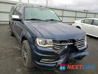 Zdjęcie 14 z 15 samochodu: 2015 LINCOLN NAVIGATOR L VIN:5LMJJ3JT2FEJ12136 - miniatura