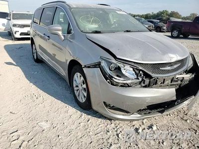 Zdjęcie 14 z 15 samochodu: 2017 CHRYSLER PACIFICA TOURING L VIN:2C4RC1BG2HR540479 - miniatura