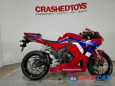Zdjęcie 12 z 12 samochodu: 2023 HONDA CBR600 RR VIN:JH2PC40J7PK900406 - miniatura