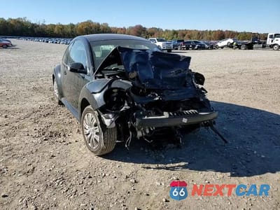 Zdjęcie 10 z 13 samochodu: 2010 VOLKSWAGEN NEW BEETLE VIN:3VWPW3AG5AM011646 - miniatura