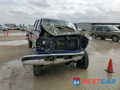 Zdjęcie 12 z 16 samochodu: 1996 FORD F350 VIN:1FTJW36F4TEA97338 - miniatura