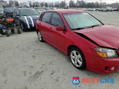 Zdjęcie 11 z 15 samochodu: 2008 KIA SPECTRA5 5 SX VIN:KNAFE161885020901 - miniatura