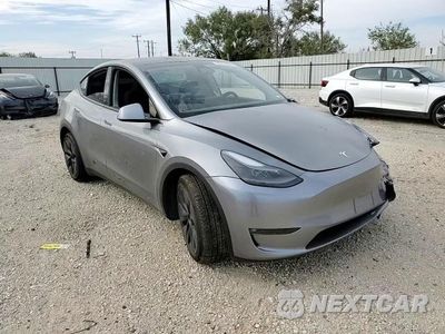 Zdjęcie 11 z 12 samochodu: 2024 TESLA MODEL Y VIN:7SAYGAEE8RF124687 - miniatura