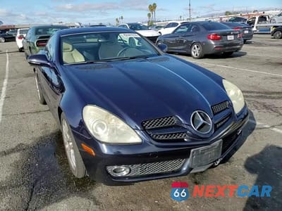 Zdjęcie 11 z 15 samochodu: 2009 MERCEDES-BENZ SLK 300 VIN:WDBWK54F19F192182 - miniatura