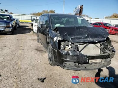 Zdjęcie 11 z 15 samochodu: 2018 DODGE GRAND CARAVAN GT VIN:2C4RDGEG0JR254518 - miniatura