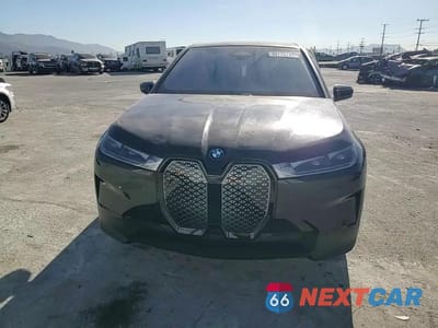 Zdjęcie 12 z 15 samochodu: 2024 BMW IX XDRIVE50 VIN:WB523CF02RCP92300 - miniatura