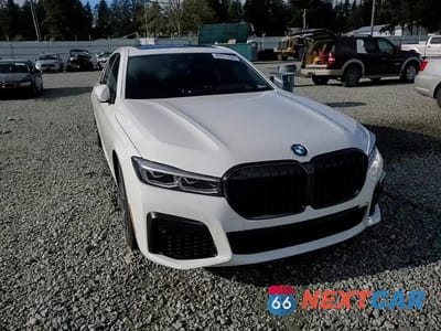 Zdjęcie 11 z 14 samochodu: 2022 BMW 750 XI VIN:WBA7U2C03NCH40559 - miniatura