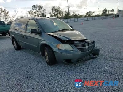 Zdjęcie 12 z 14 samochodu: 2005 DODGE GRAND CARAVAN SE VIN:1D4GP24R45B346257 - miniatura
