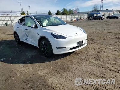 Zdjęcie 11 z 14 samochodu: 2024 TESLA MODEL Y VIN:7SAYGAEE5RF064240 - miniatura