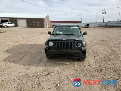 Zdjęcie 12 z 16 samochodu: 2008 JEEP PATRIOT SPORT VIN:1J8FF28W18D710437 - miniatura