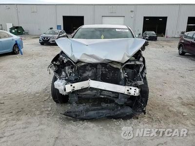 Zdjęcie 11 z 14 samochodu: 2015 TOYOTA HIGHLANDER LE VIN:5TDZKRFH4FS091637 - miniatura