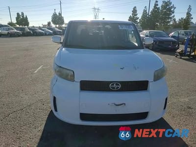 Zdjęcie 13 z 14 samochodu: 2009 TOYOTA SCION XB VIN:JTLKE50E391085320 - miniatura