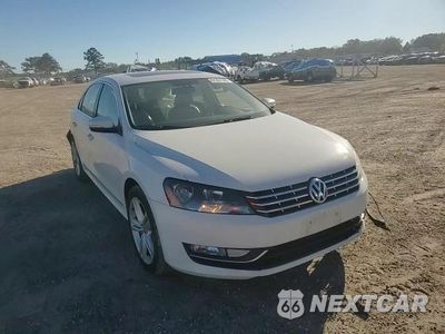 Zdjęcie 14 z 15 samochodu: 2015 VOLKSWAGEN PASSAT SE VIN:1VWBV7A3XFC035211 - miniatura