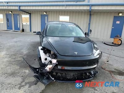 Zdjęcie 13 z 14 samochodu: 2025 TESLA MODEL 3 VIN:5YJ3E1EA8SF967126 - miniatura