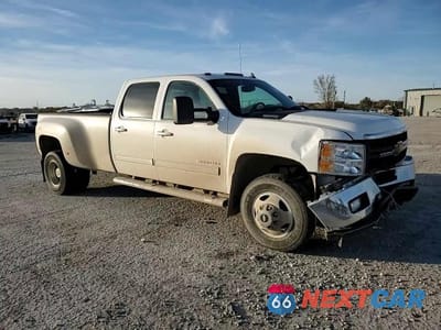 Zdjęcie 13 z 14 samochodu: 2012 CHEVROLET SILVERADO K3500 LTZ VIN:1GC4K1CG5CF223680 - miniatura