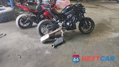 Zdjęcie 11 z 11 samochodu: 2024 KAWASAKI ZR900 F VIN:ML5ZRDF13RDA69207 - miniatura