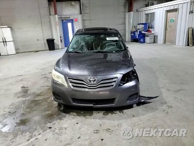Zdjęcie 13 z 14 samochodu: 2010 TOYOTA CAMRY BASE VIN:JTNBF3EK0A3000031 - miniatura