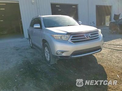 Zdjęcie 15 z 16 samochodu: 2013 TOYOTA HIGHLANDER BASE VIN:5TDZA3EH8DS046148 - miniatura