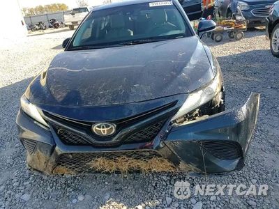 Zdjęcie 13 z 15 samochodu: 2018 TOYOTA CAMRY XSE VIN:4T1B61HK2JU576455 - miniatura