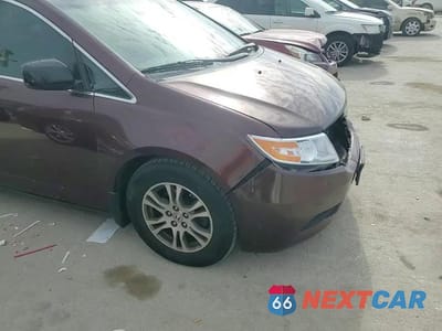 Zdjęcie 15 z 15 samochodu: 2013 HONDA ODYSSEY EXL VIN:5FNRL5H66DB011466 - miniatura