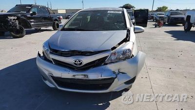Zdjęcie 14 z 15 samochodu: 2012 TOYOTA YARIS VIN:JTDKTUD35CD515410 - miniatura