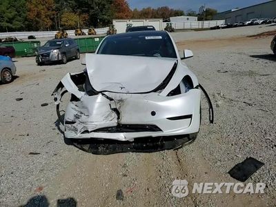 Zdjęcie 13 z 13 samochodu: 2023 TESLA MODEL Y VIN:7SAYGDEE9PA063295 - miniatura