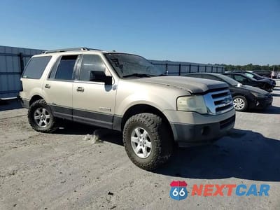 Zdjęcie 14 z 15 samochodu: 2007 FORD EXPEDITION XLT VIN:1FMFU15577LA70687 - miniatura