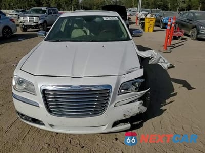 Zdjęcie 13 z 13 samochodu: 2011 CHRYSLER 300C VIN:2C3CA6CT3BH549830 - miniatura
