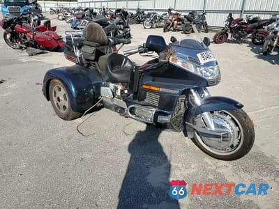 Zdjęcie 10 z 10 samochodu: 1997 HONDA GL1500 SE12 VIN:1HFSC2231VA901906 - miniatura