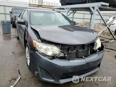 Zdjęcie 13 z 14 samochodu: 2013 TOYOTA CAMRY HYBRID VIN:4T1BD1FK3DU086880 - miniatura