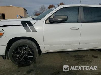 Zdjęcie 13 z 14 samochodu: 2019 RAM 1500 BIG HORN/LONE STAR VIN:1C6SRFFT7KN693987 - miniatura