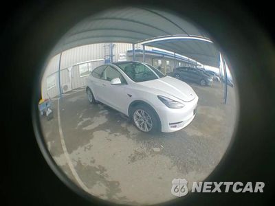 Zdjęcie 13 z 14 samochodu: 2023 TESLA MODEL Y VIN:7SAYGAEE2PF742875 - miniatura
